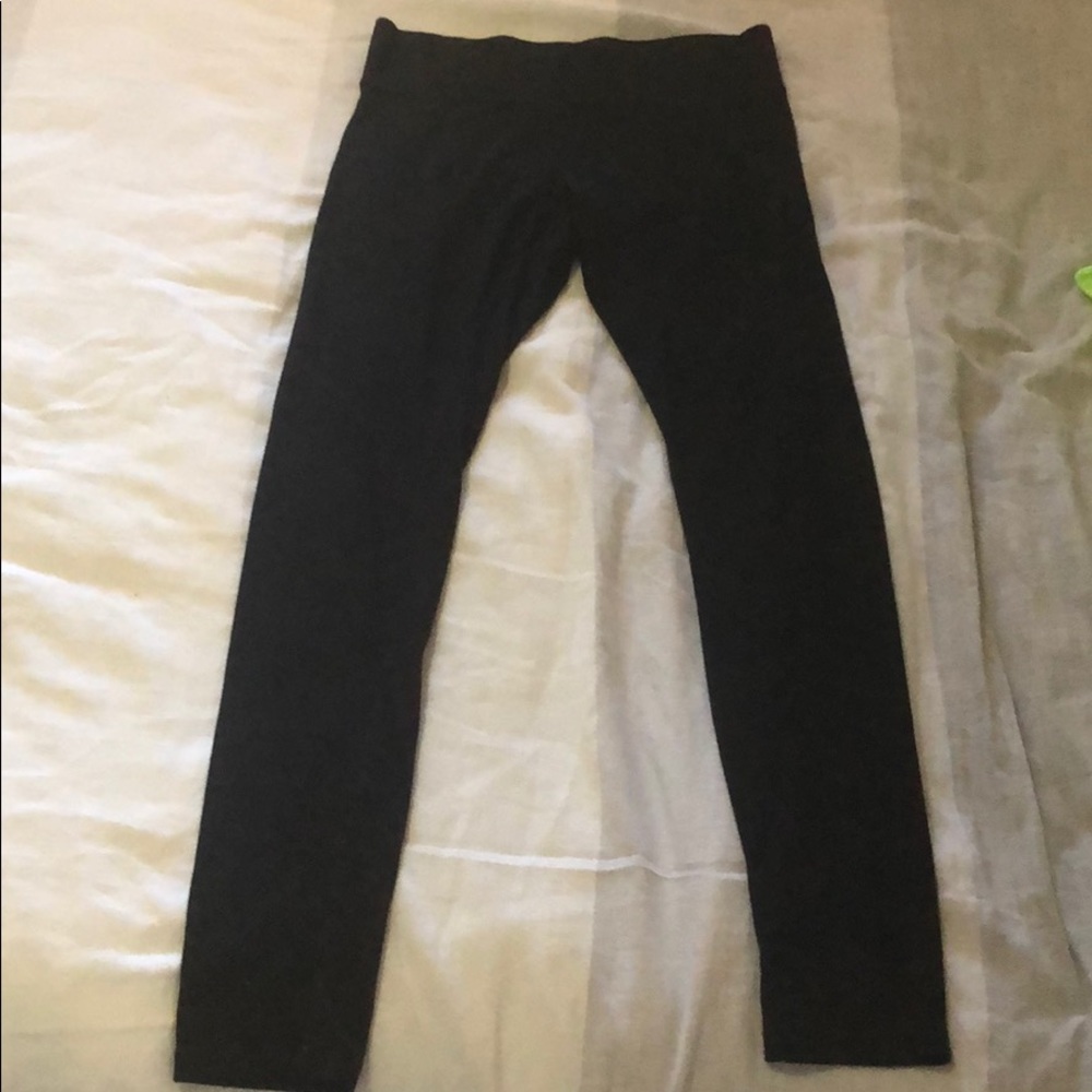 black leggings